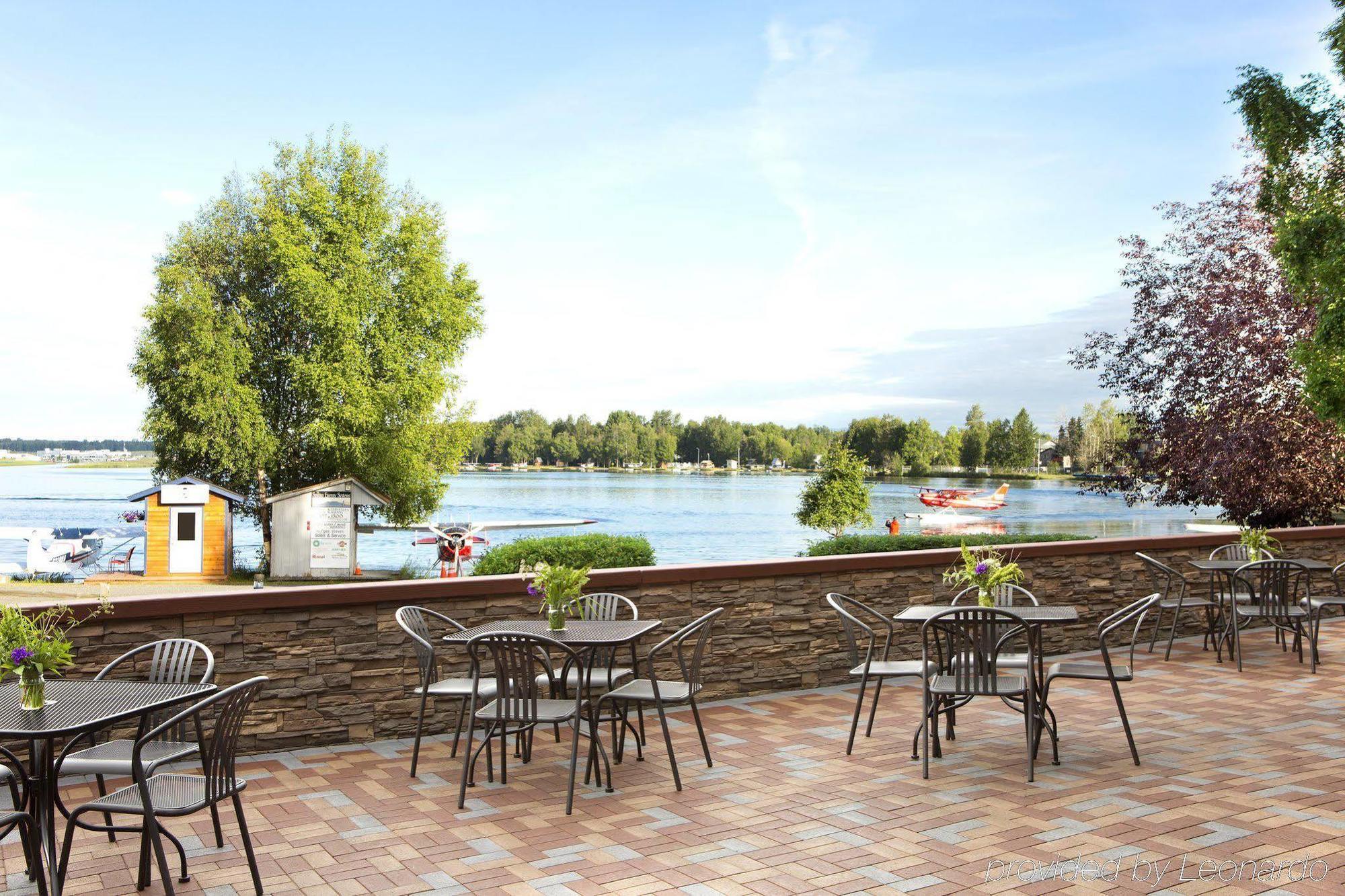 Hotel The Lakefront 3*